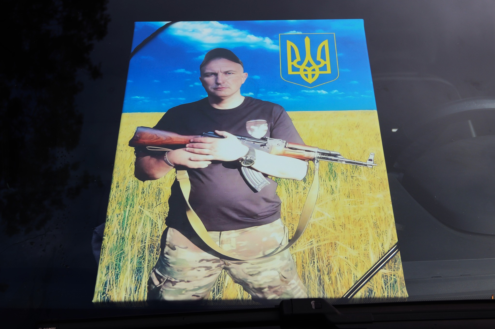 Новини Хмельницького - фото з На щиті повернулись військові з Хмельниччини: Віталій Каліновський, Микола Кшевецький і Тарас Севастьянов Тарас Севастьянов, загиблий на Донеччині