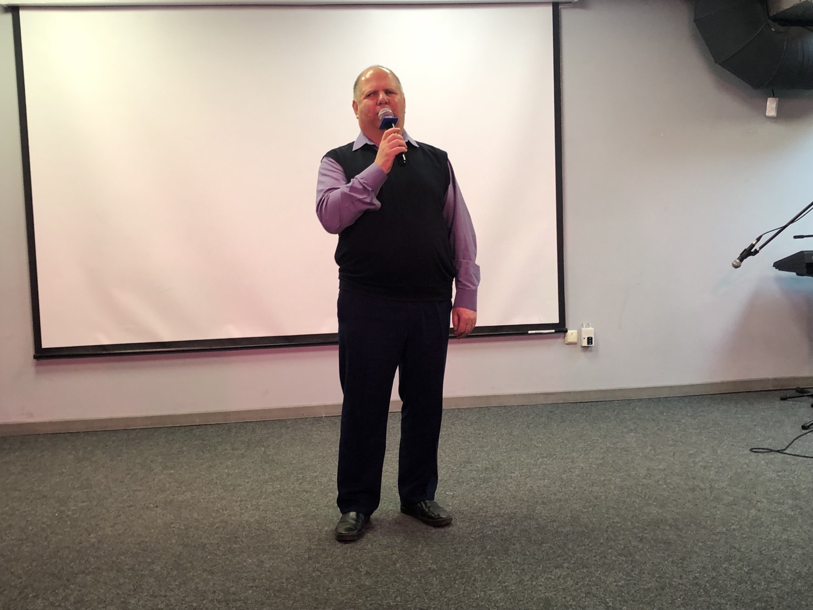 Новини Вінниці - фото з «Коли молодь говорить мистецтвом — місто оживає»: чим вразив «квартирник» у «Квадраті»