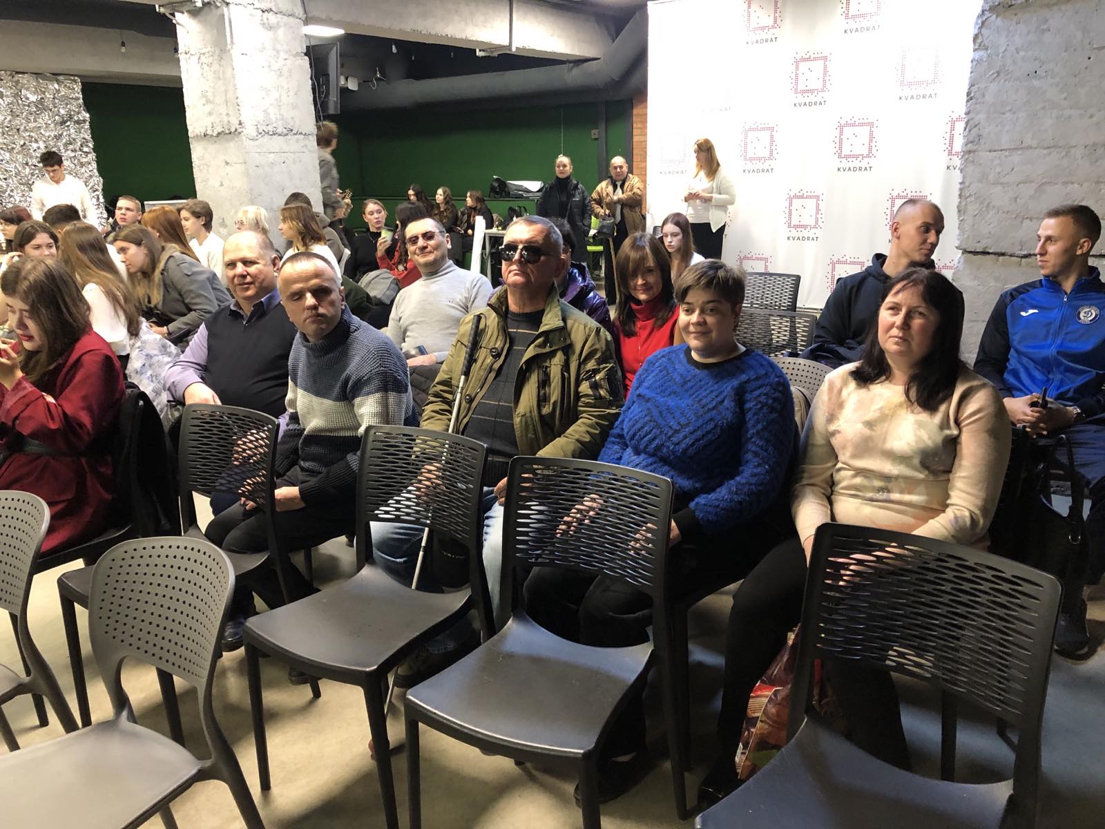 Новини Вінниці - фото з «Коли молодь говорить мистецтвом — місто оживає»: чим вразив «квартирник» у «Квадраті»