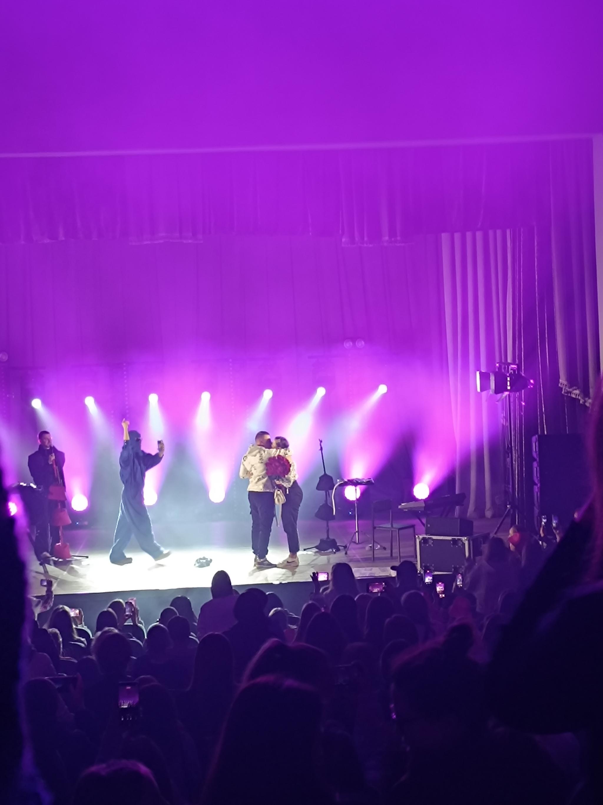 Новини Козятина - фото з Хлопець освідчився на концерті «Kalush Orchestra» в Козятині: зворушливе відео