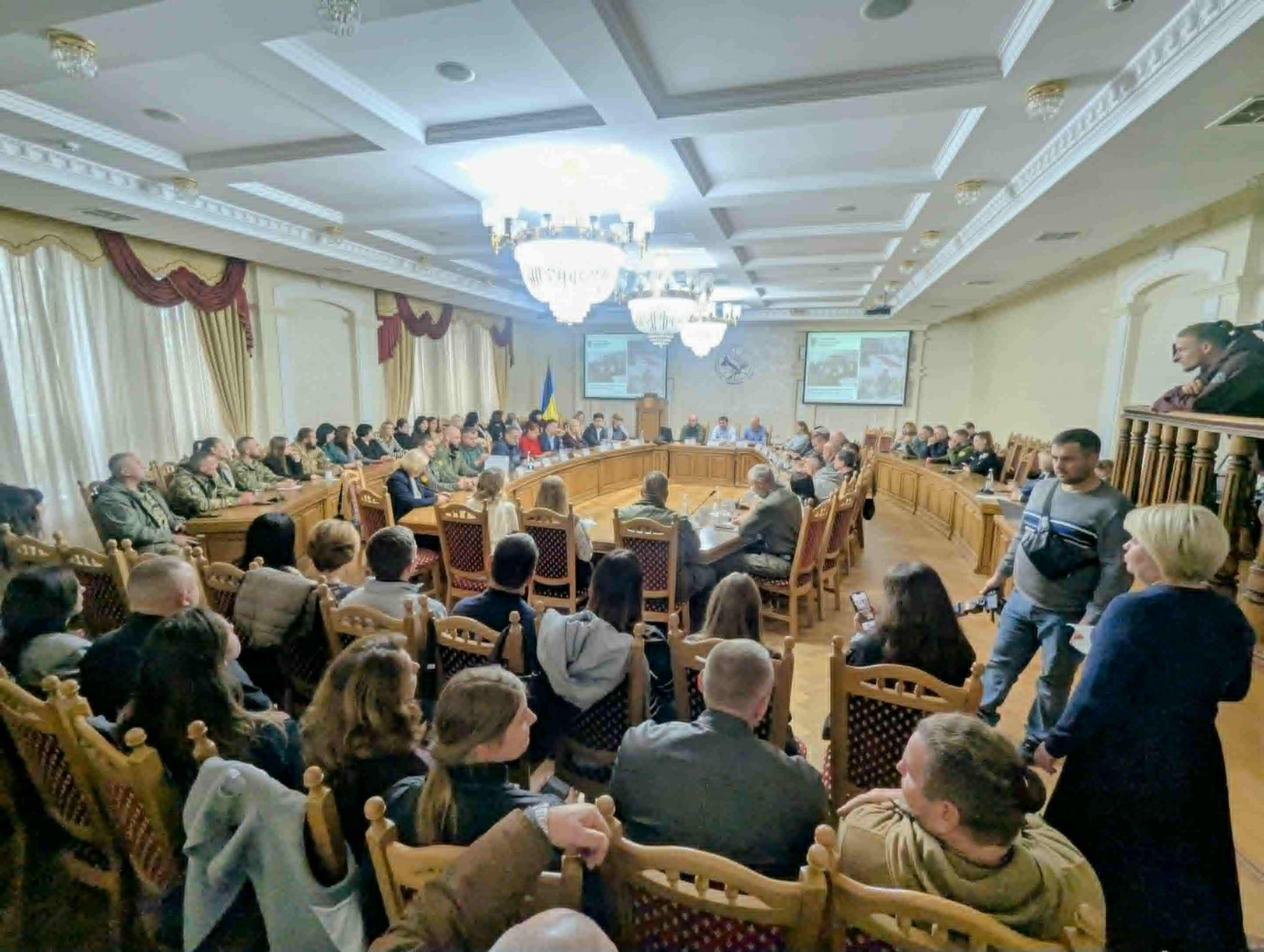Новини Тернополя - фото з «Якщо ветеран сидить вдома і не виходить, — жодні вкладені ресурси не спрацюють», — міністерка в Тернополі