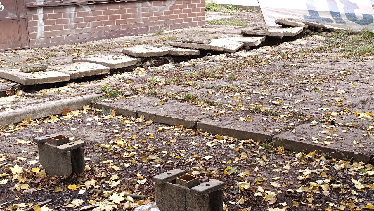 Новини Тернополя - фото з Нову зупинку починають зводити на проспекті Злуки. Який вигляд вона матиме