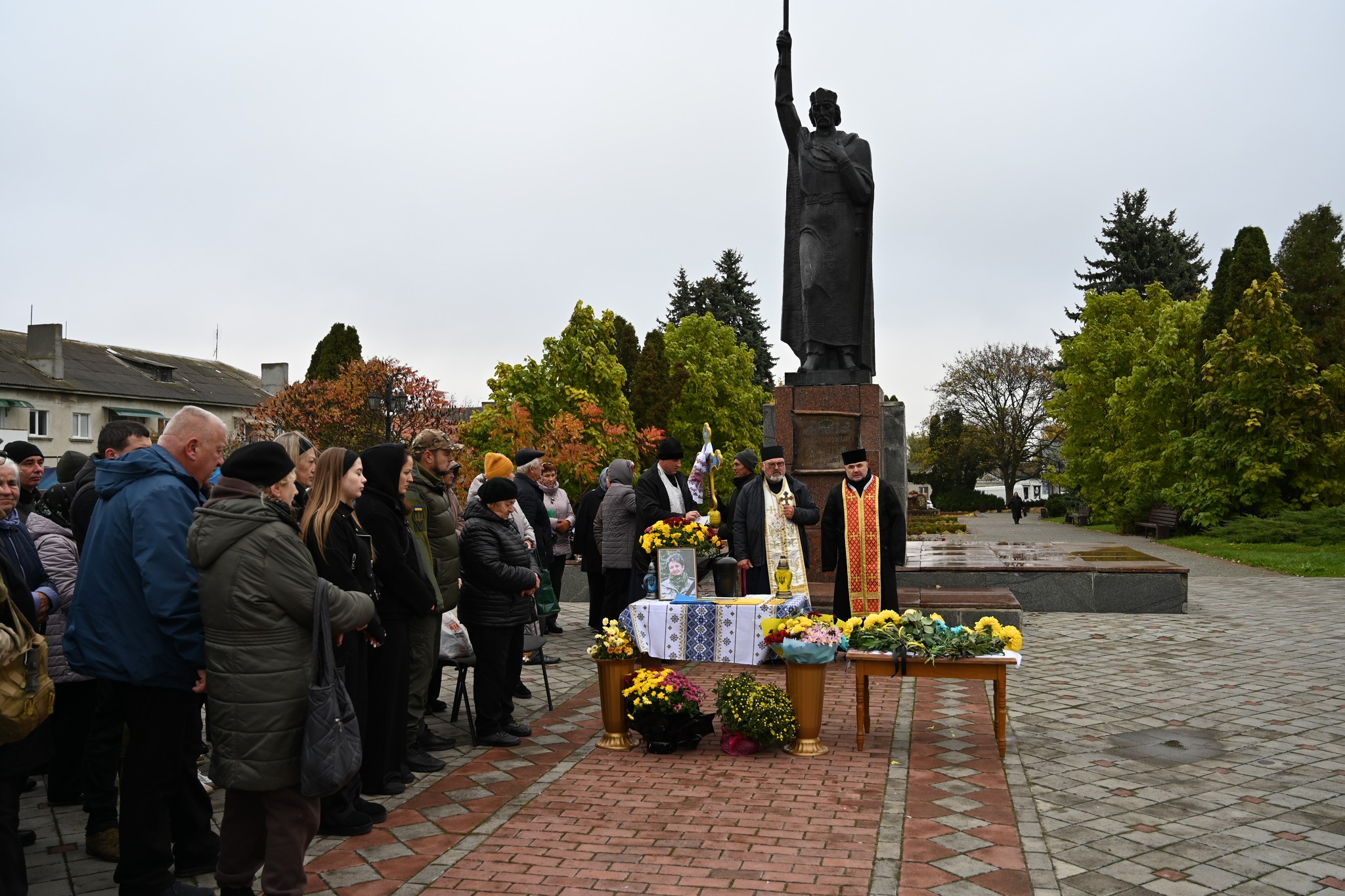 У Ланівцях в останню путь провели учасницю бойових дій, Березій