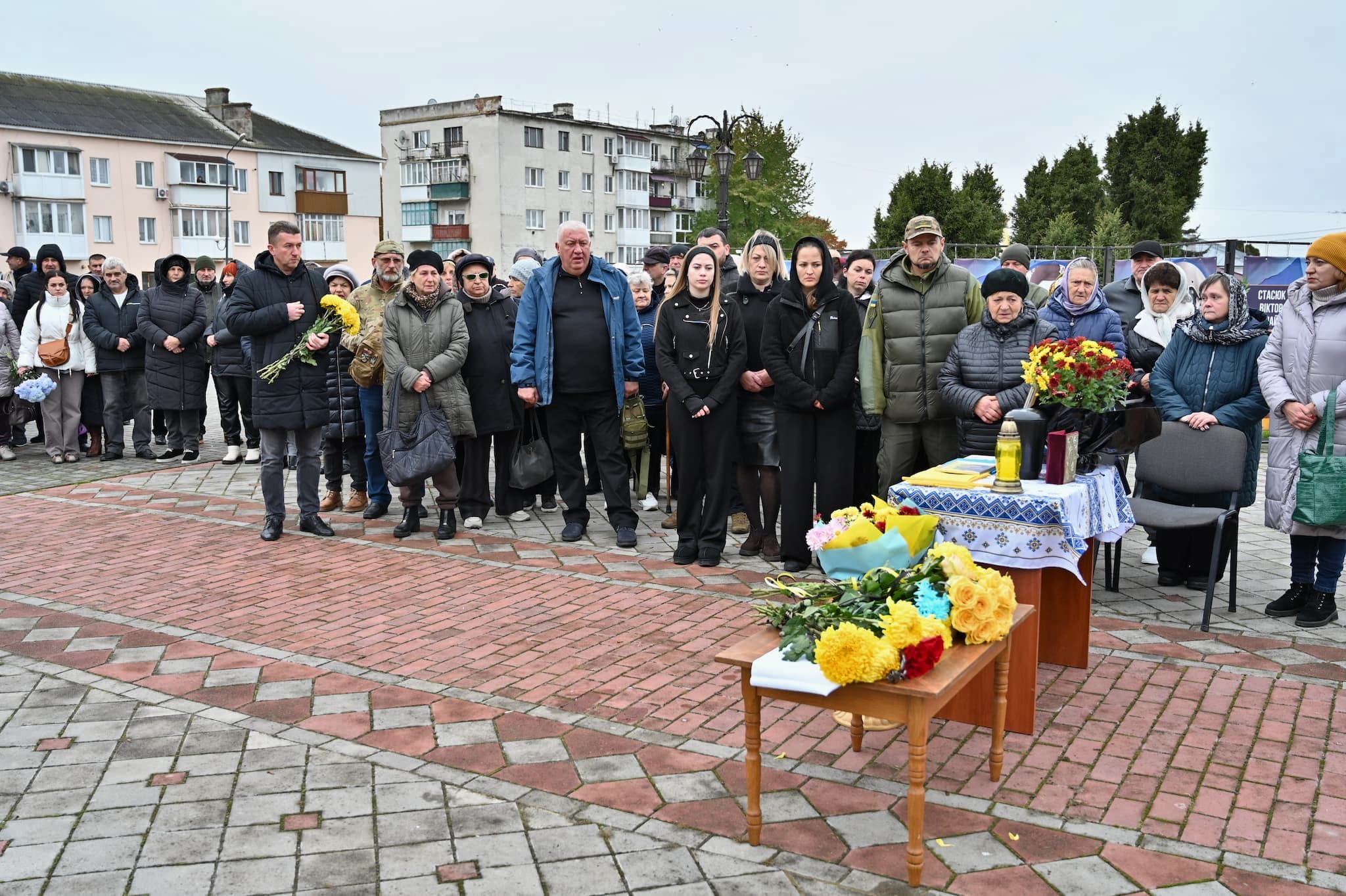 У Ланівцях в останню путь провели учасницю бойових дій,  Березій