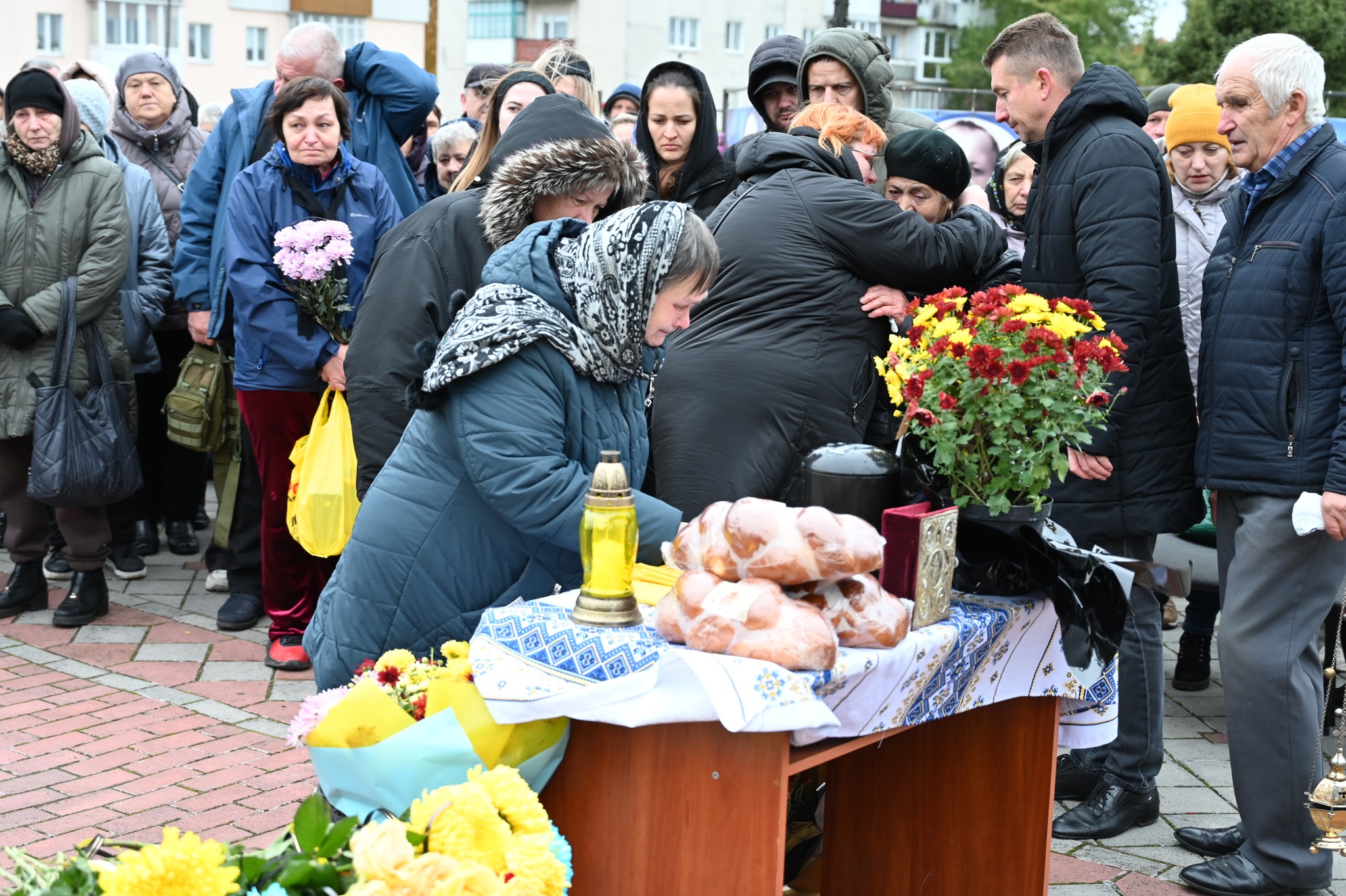 У Ланівцях в останню путь провели учасницю бойових дій,  Березій