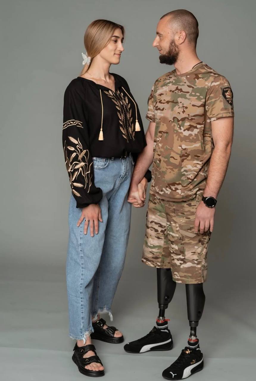 Новини Тернополя - фото з Вперше на протезах за кермом і забрав доньку із садочка: історія відновлення захисника після поранення