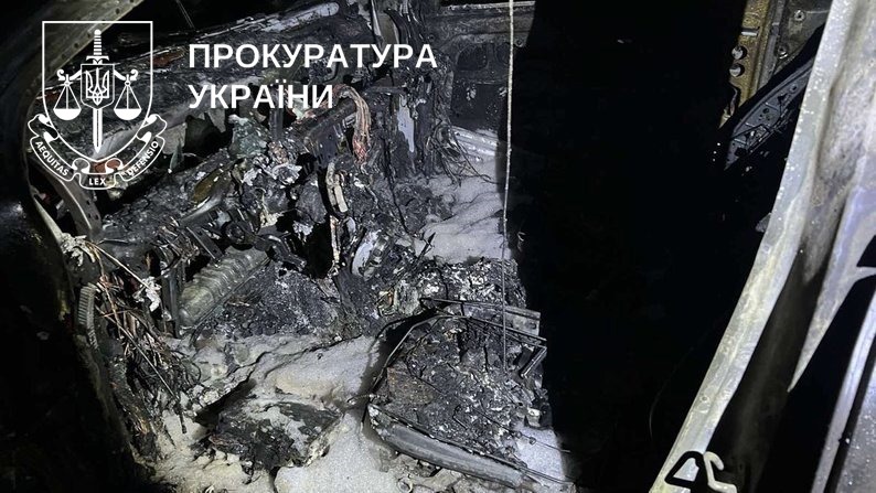 Справа підпалу трьох автівок у Тернополі: бізнесмена-втікача затримали і судитимуть