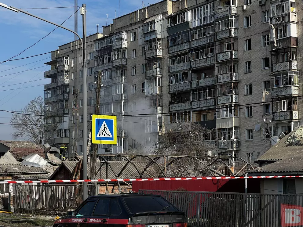 Новини Хмельницького - фото з Сотні зруйнованих об’єктів та 9 загиблих: наслідки атак на Хмельницький за 4 роки наслідки обстрілу Хмельницького у березні 2024