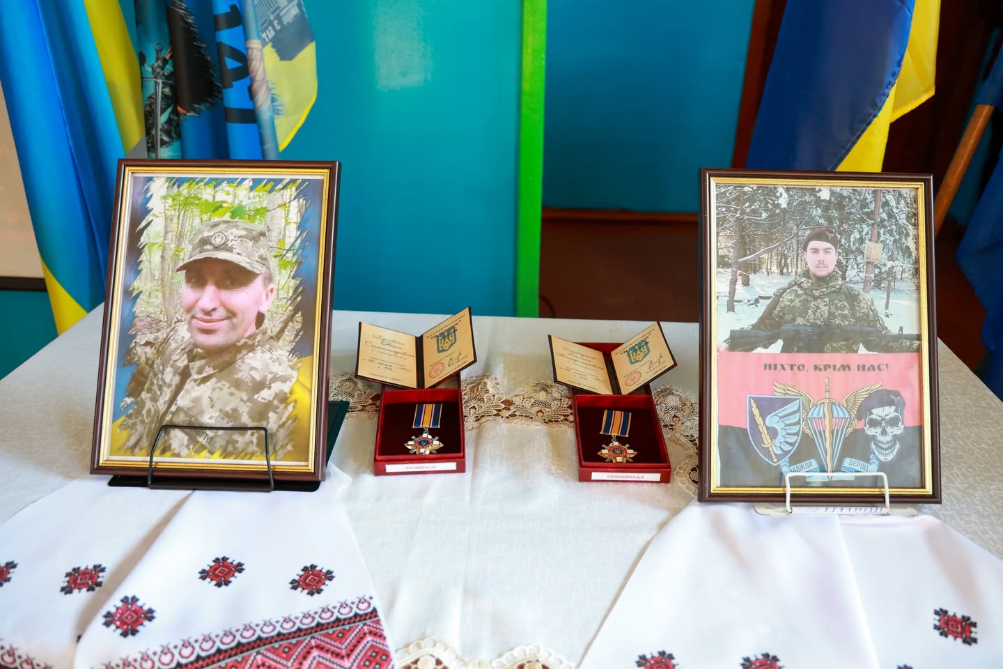 Новини Хмельницького - фото з Двох військових з Хмельницького району відзначили посмертно: хто вони Військових з Хмельницького району відзначили посмертно