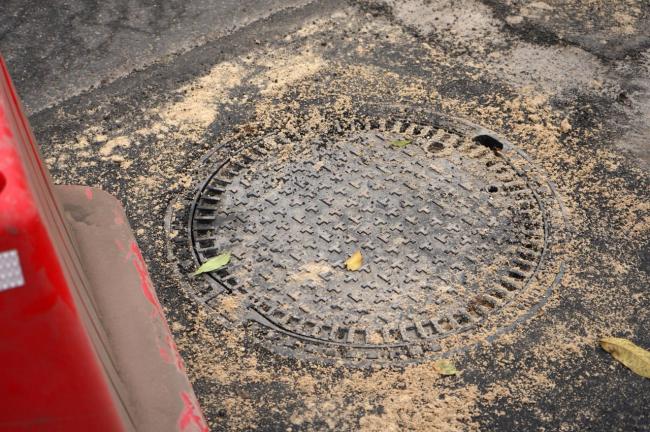 Новини Вінниці - фото з На Хмельницькому шосе почали встановлювати нові люки