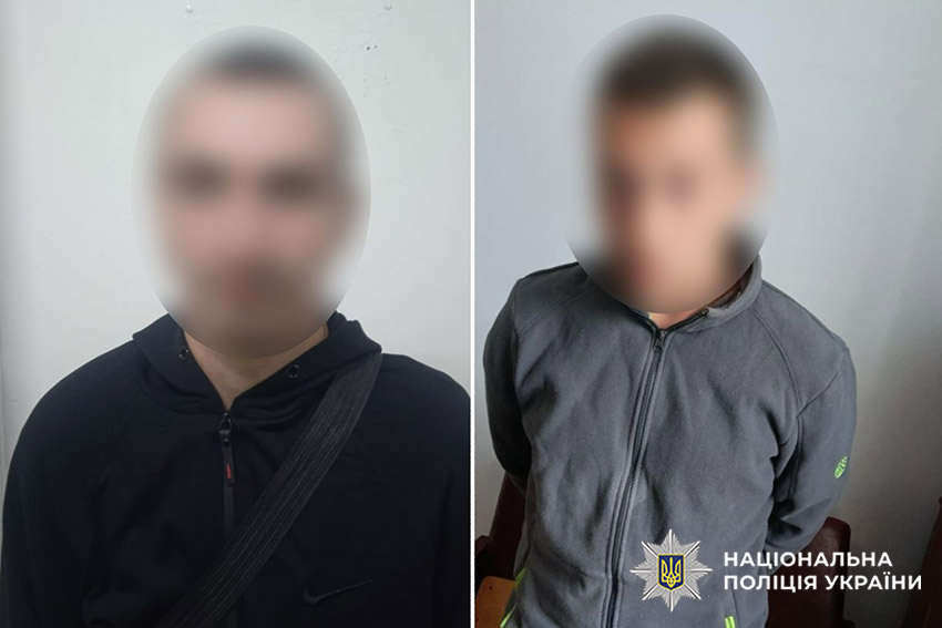 Новини Хмельницького - фото з У Деражні двоє друзів вкрали авто та розбили його. Чоловіків затримали На Хмельниччині двоє друзів вкрали авто та розбили його