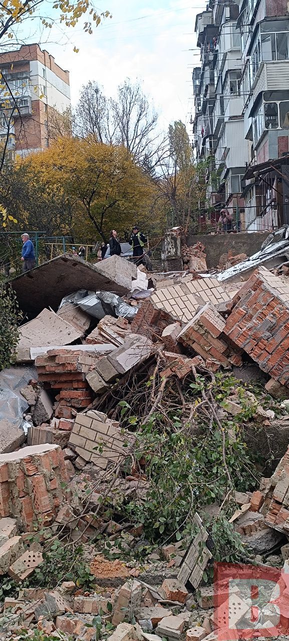 Новини Хмельницького - фото з Внаслідок вибуху на Тернопільській, обвалився будинок (ОНОВЛЮЄТЬСЯ)