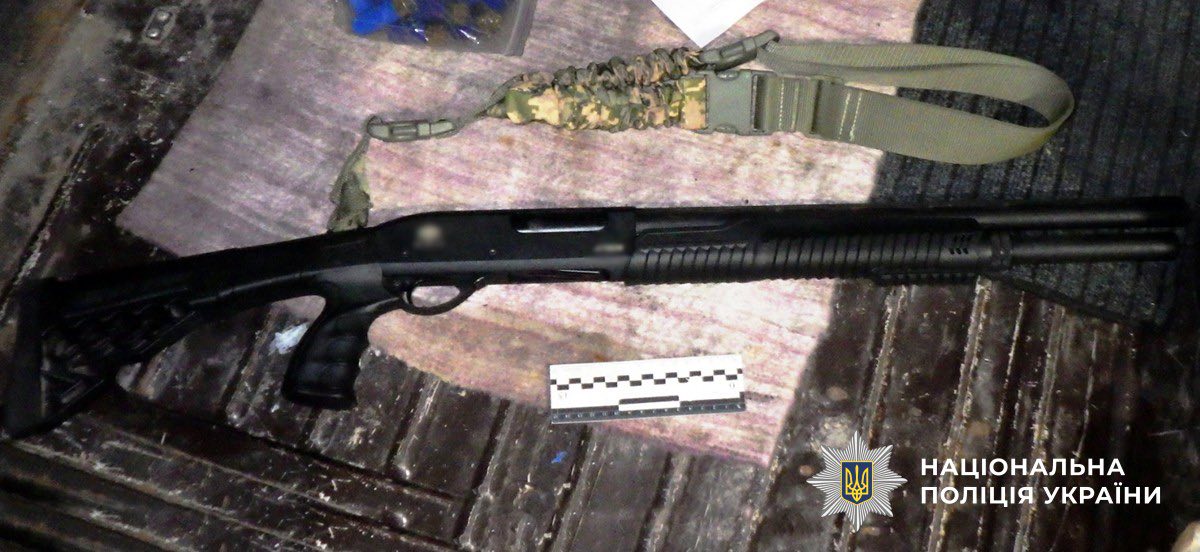 Новини Житомира - фото з У Житомирі сталася стрілянина —  37-річний містянин поранив з рушниці 38-річного чоловіка