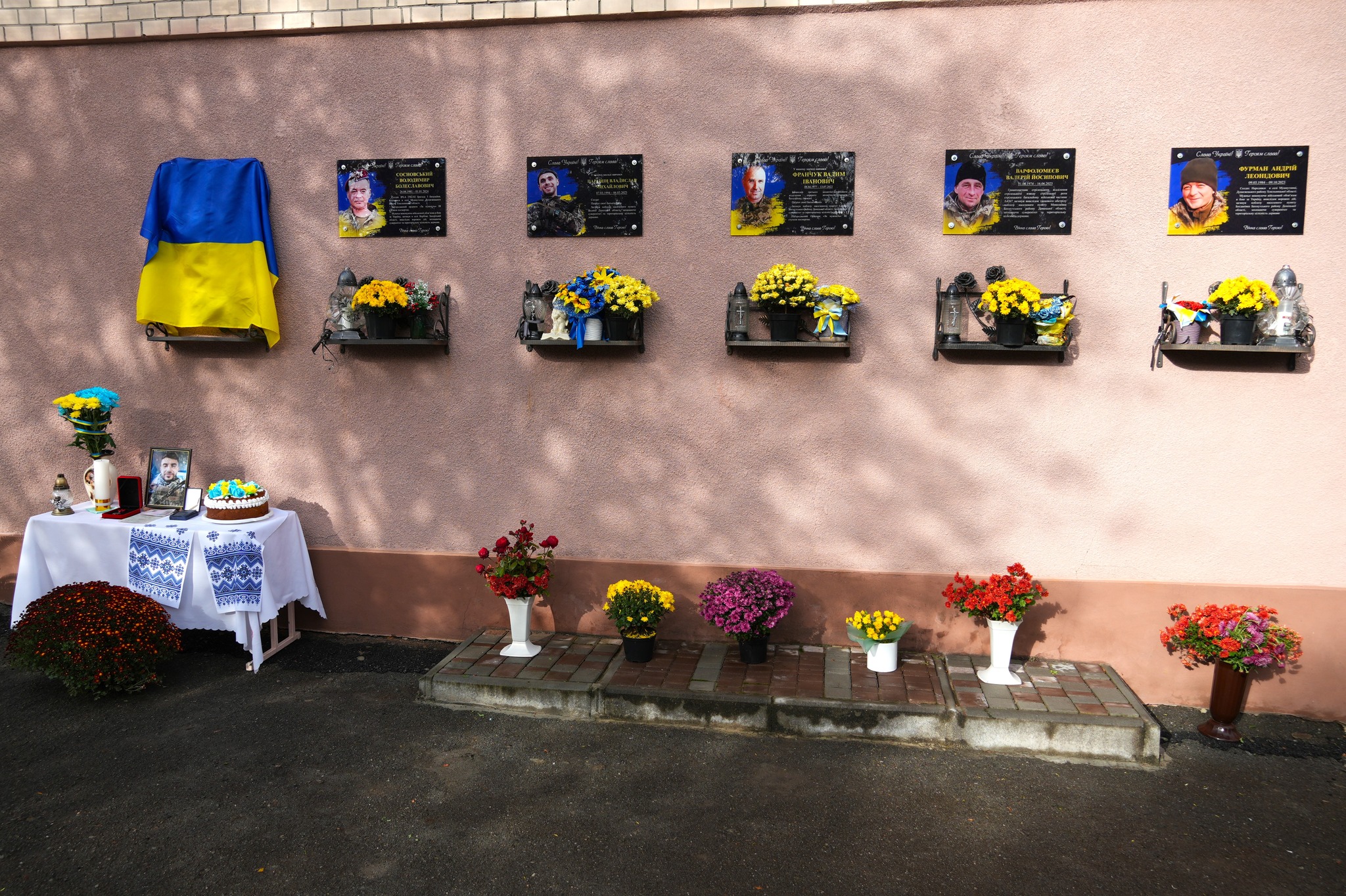 Новини Хмельницького - фото з На Кам’янеччині відкрили меморіальну дошку в пам’ять про Станіслава Кушніра