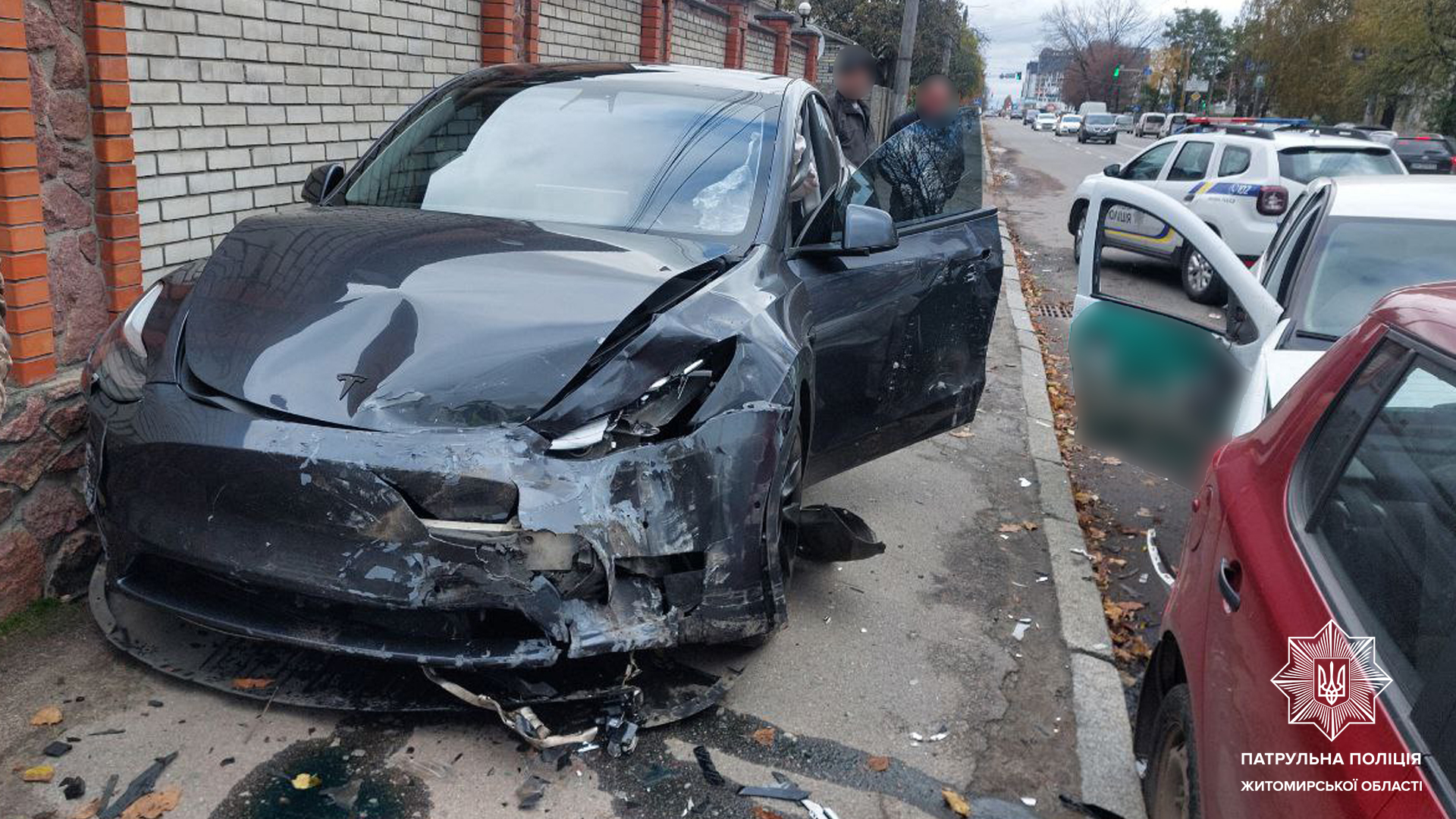 Новини Житомира - фото з На вулиці Михайла Грушевського водій в стані наркотичного сп'яніння вчинив подвійне ДТП