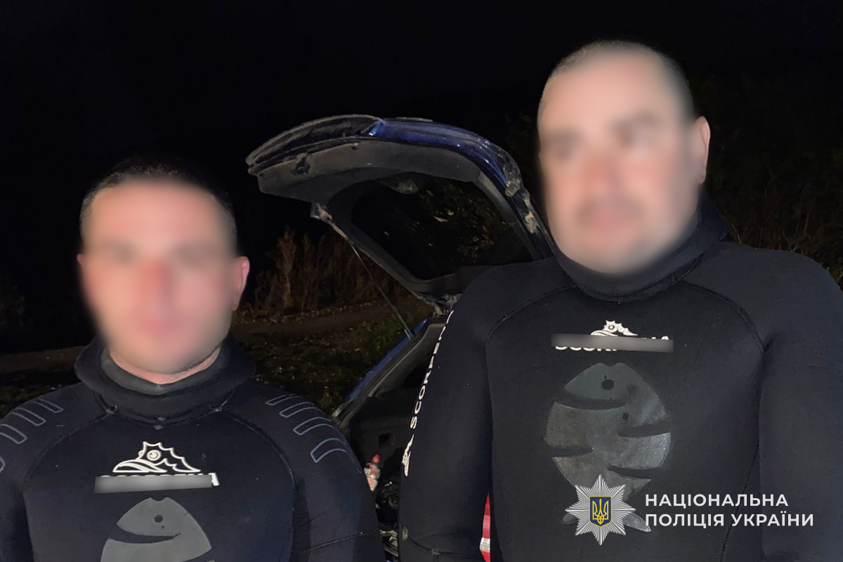 Новини Тернополя - фото з Дайвінг на Тернопільському ставі: затримали двох чоловіків за незаконну риболовлю