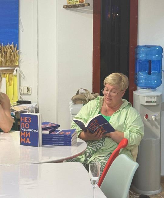 Новини Вінниці - фото з Про фронт без гриму та жіноче серце, що не зламалося: ветеранка Тетяна Чудновець видала книгу про війну