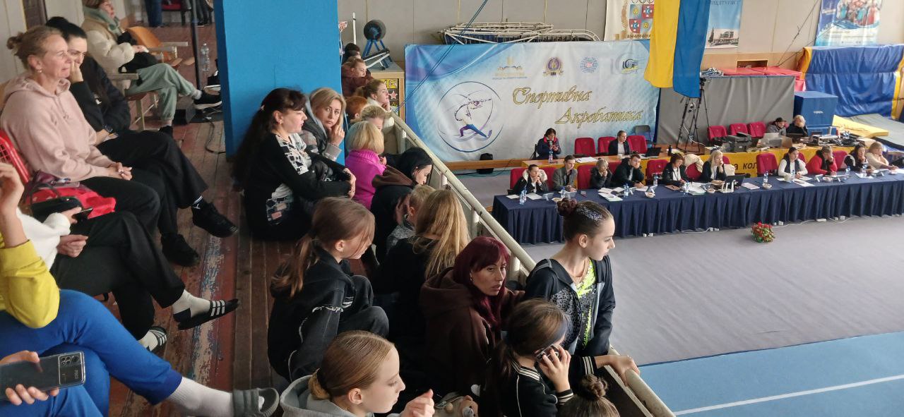 Новини Вінниці - фото з У домашньому Кубку України з акробатики вінницькі призери вигравали лише золоті нагороди