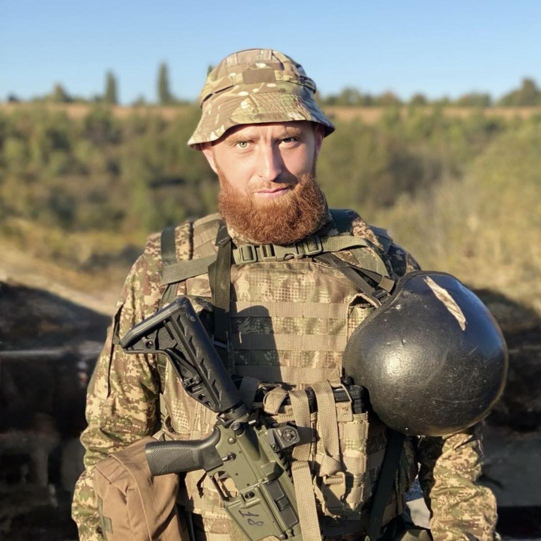 Олег Довжний