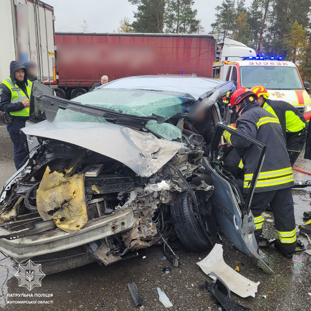 Новини Житомира - фото з У жовтні у Житомирській області сталося 35 ДТП з потерпілими: 7 людей загинули, 41 —травмувалися