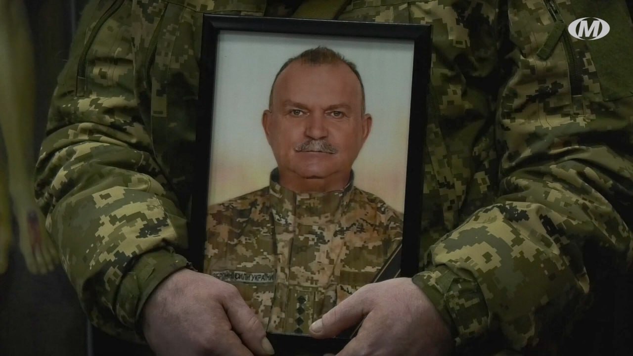 Новини Хмельницького - фото з У Хмельницькому попрощалися із Героями, тіла яких чекали понад три роки Андрій Шестаков