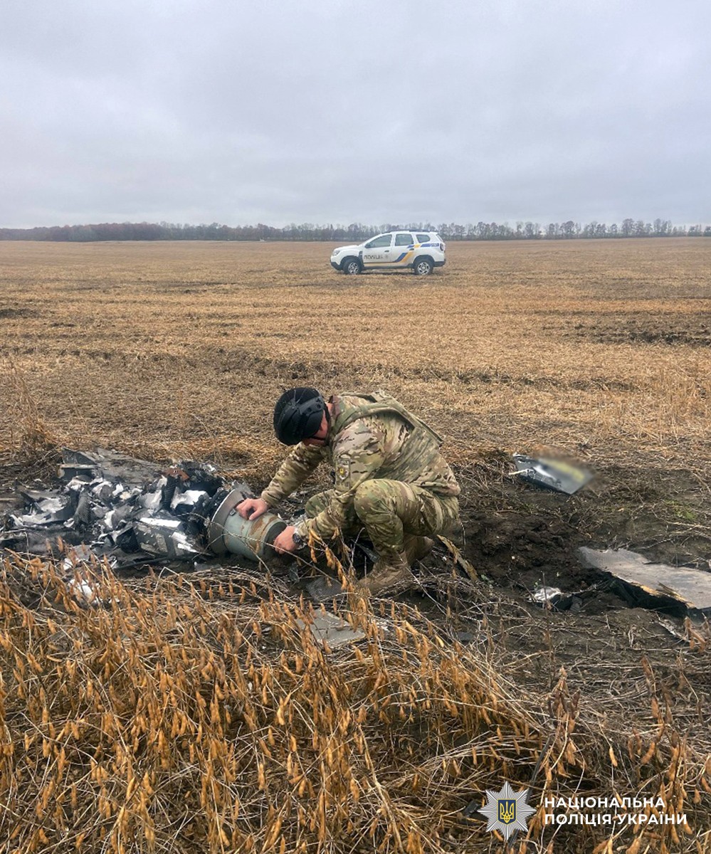 Новини Житомира - фото з Вибухотехніки поліції Житомирщини продовжують знешкоджувати бойові елементи російських ракет і безпілотників