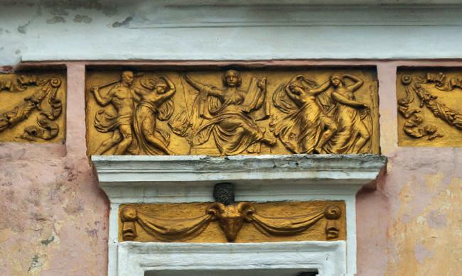 Новини Вінниці - фото з Палац Ценіної та віадук у Котюжанах: відчуйте атмосферу старовини та майстерність інженерного шедевру