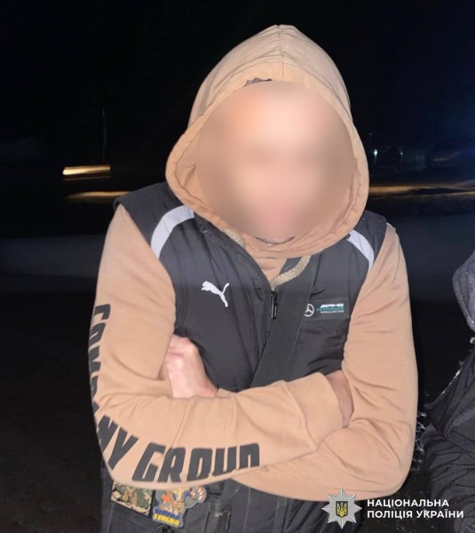 Новини Вінниці - фото з В Тульчинському районі затримали 40-річного чоловіка, який за $3000 «переправляв» ухилянтів за кордон