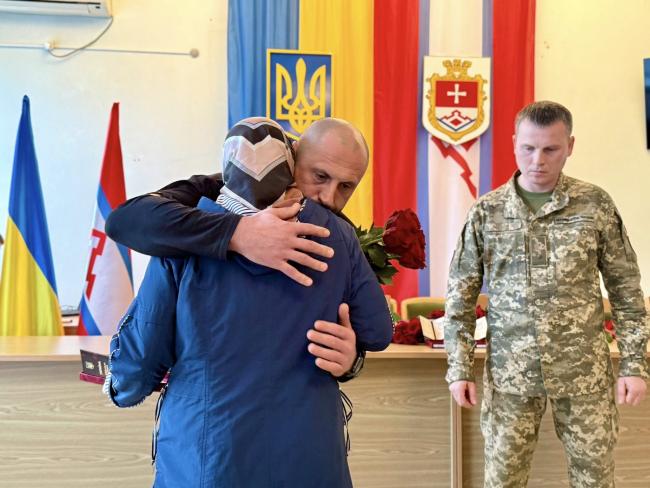 Новини Вінниці - фото з Родинам полеглих захисників з Бершадської громади вручили ордени та відзнаки Президента України