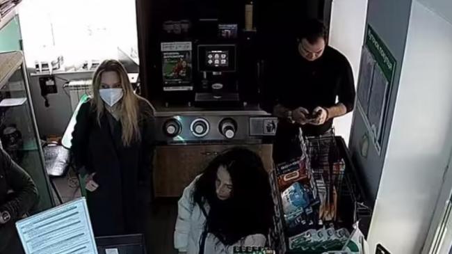 Новини Вінниці - фото з Світова зірка у нашому місті: Джолі побувала у Вінниці під час поїздки Україною