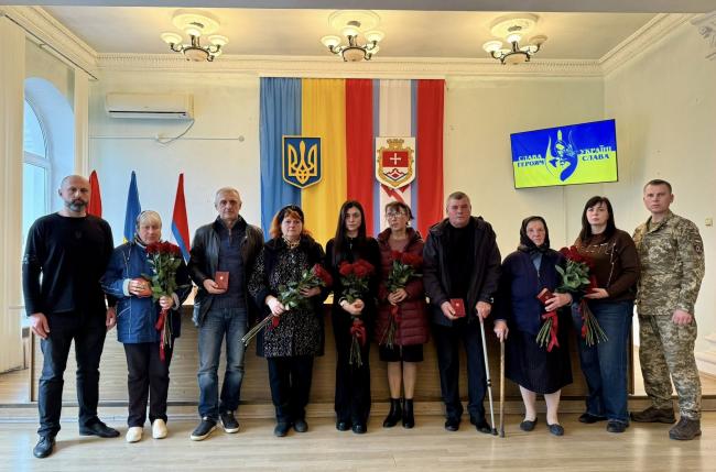 Новини Вінниці - фото з Родинам полеглих захисників з Бершадської громади вручили ордени та відзнаки Президента України