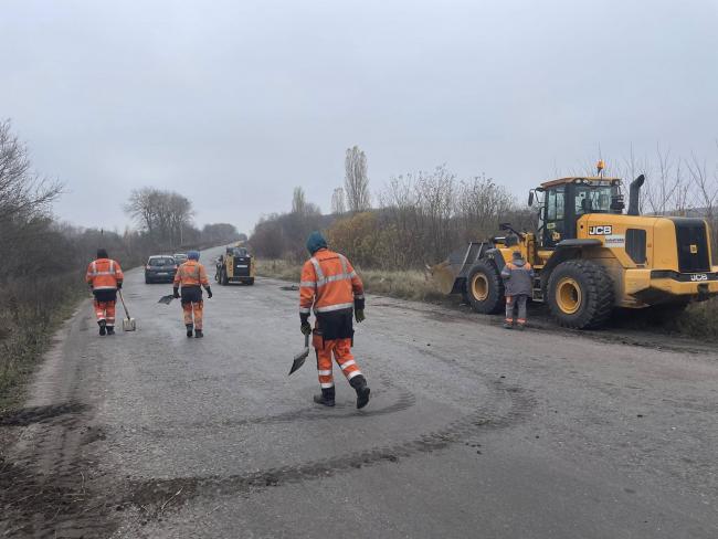 Новини Вінниці - фото з Дорожники відновлюють покриття на кількох ділянках Барської громади