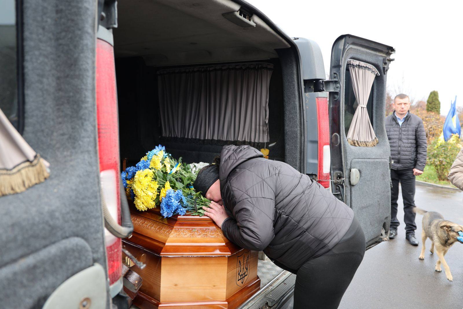 Новини Хмельницького - фото з Назавжди 20. На Хмельниччині попрощались зі снайпером Русланом Сидорчуком