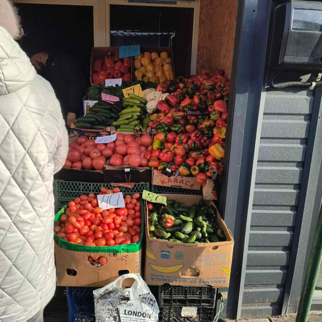 Новини Вінниці - фото з Що і за скільки продають на Привокзальному ринку Вінниці: актуальні ціни на овочі та фрукти