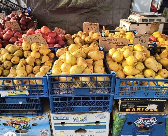 Новини Вінниці - фото з Що і за скільки продають на Привокзальному ринку Вінниці: актуальні ціни на овочі та фрукти