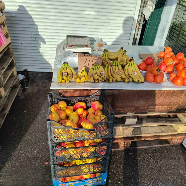 Новини Вінниці - фото з Що і за скільки продають на Привокзальному ринку Вінниці: актуальні ціни на овочі та фрукти