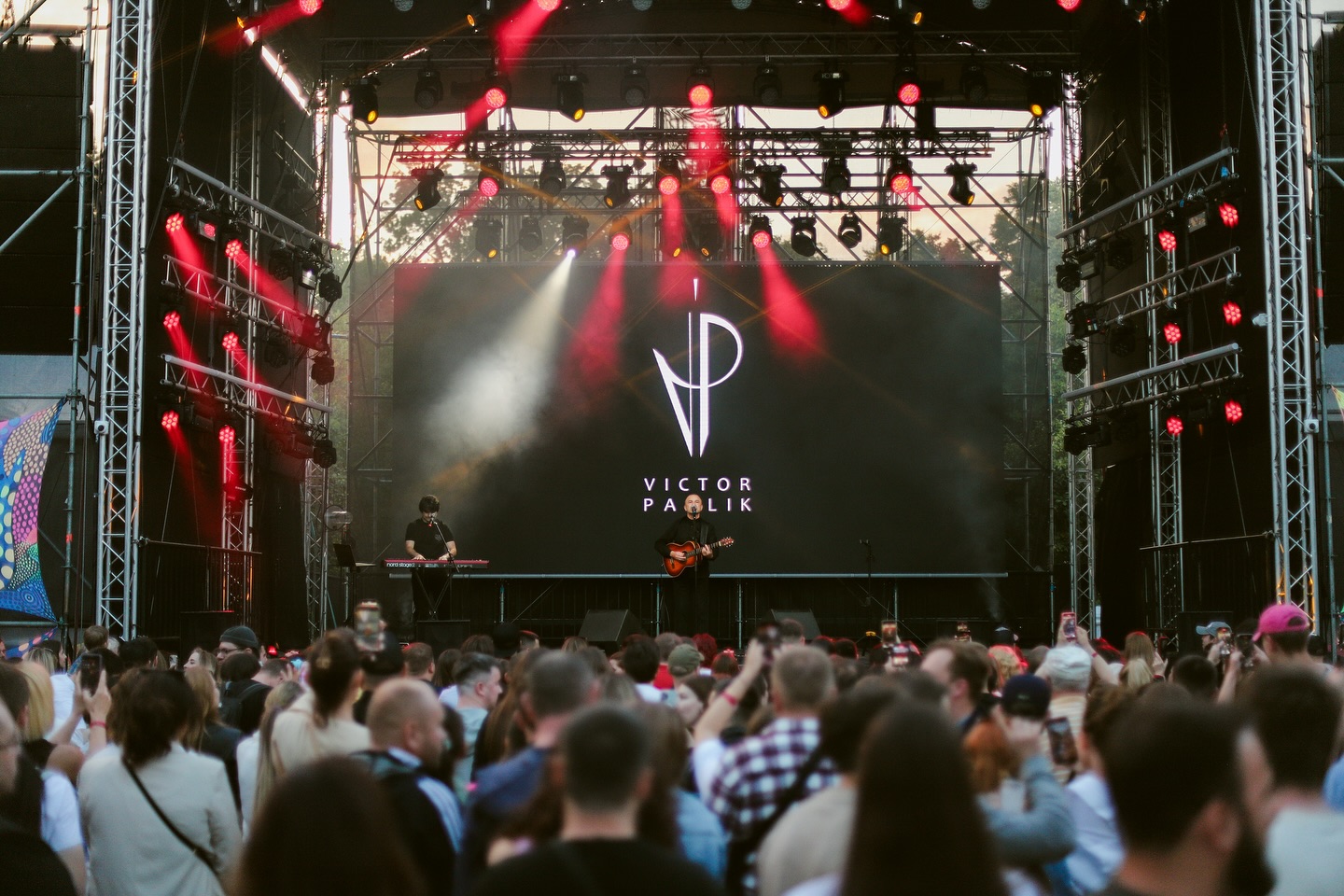 Новини Житомира - фото з «Шикидим» і всі найкращі хіти! Віктор Павлік 16 листопада у Житомирі з великим концертом (Новини компаній)