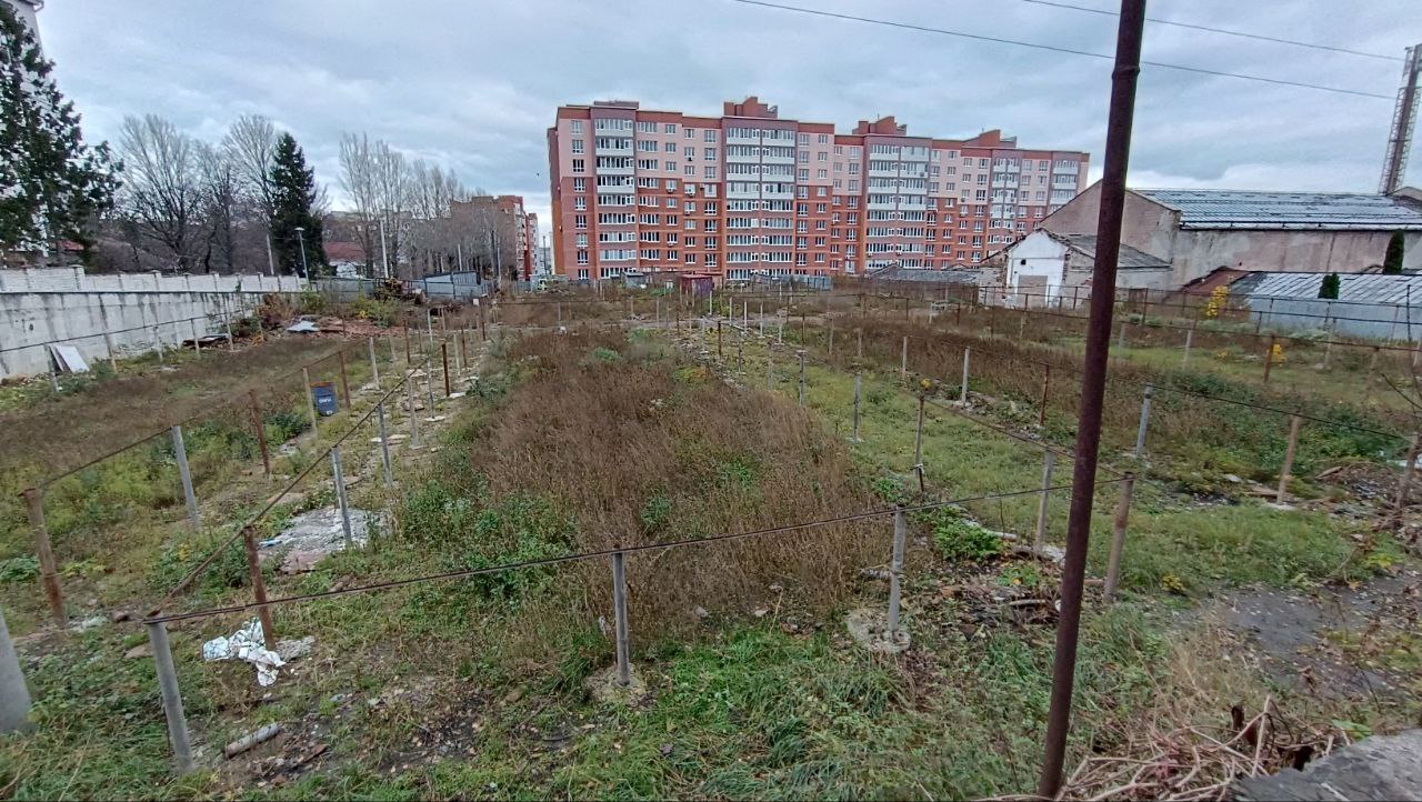 Новини Тернополя - фото з У суді вимагають скасувати рішення міськради про передачу в оренду землі на проспекті Бандери