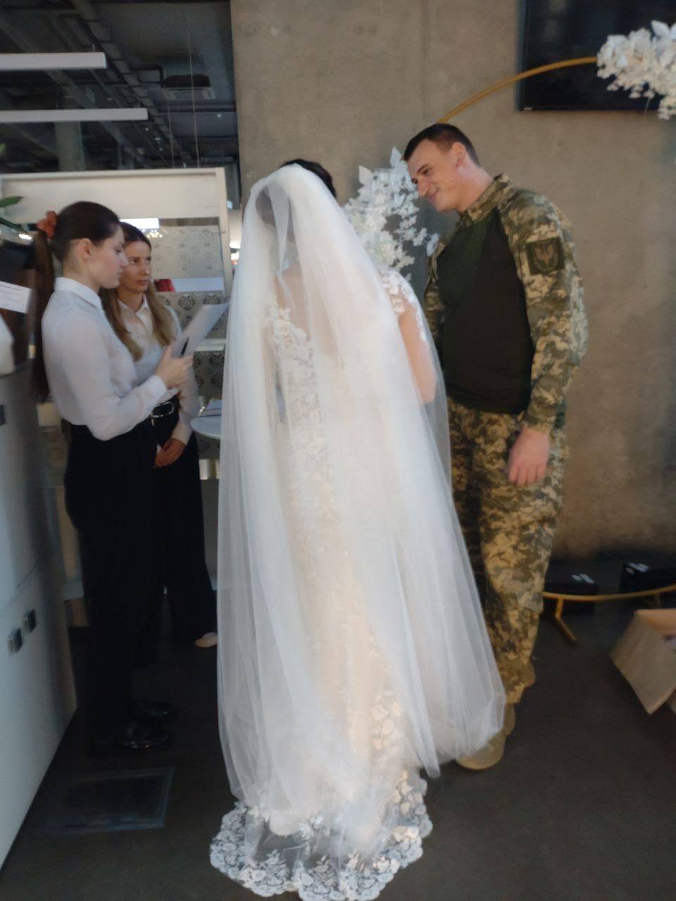 Новини Тернополя - фото з Італієць, який служив у тернопільському батальйоні, одружився з українкою