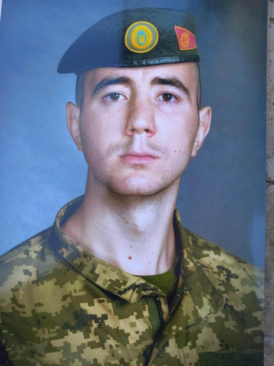 Новини Хмельницького - фото з На Хмельниччину «на щиті» повертаються п’ятеро воїнів Олександр Барзак