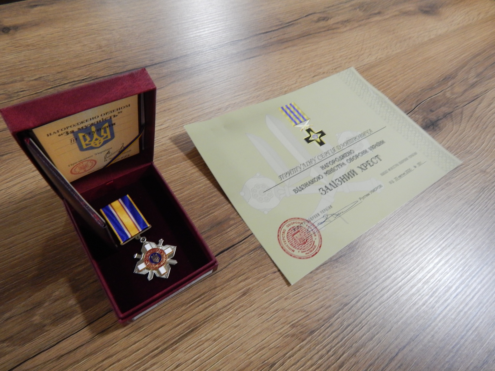 Новини Хмельницького - фото з Двох військових з Хмельниччини відзначили високими нагородами (ІМЕНА) Двох військових з Хмельниччини відзначили високими нагородами (ІМЕНА)