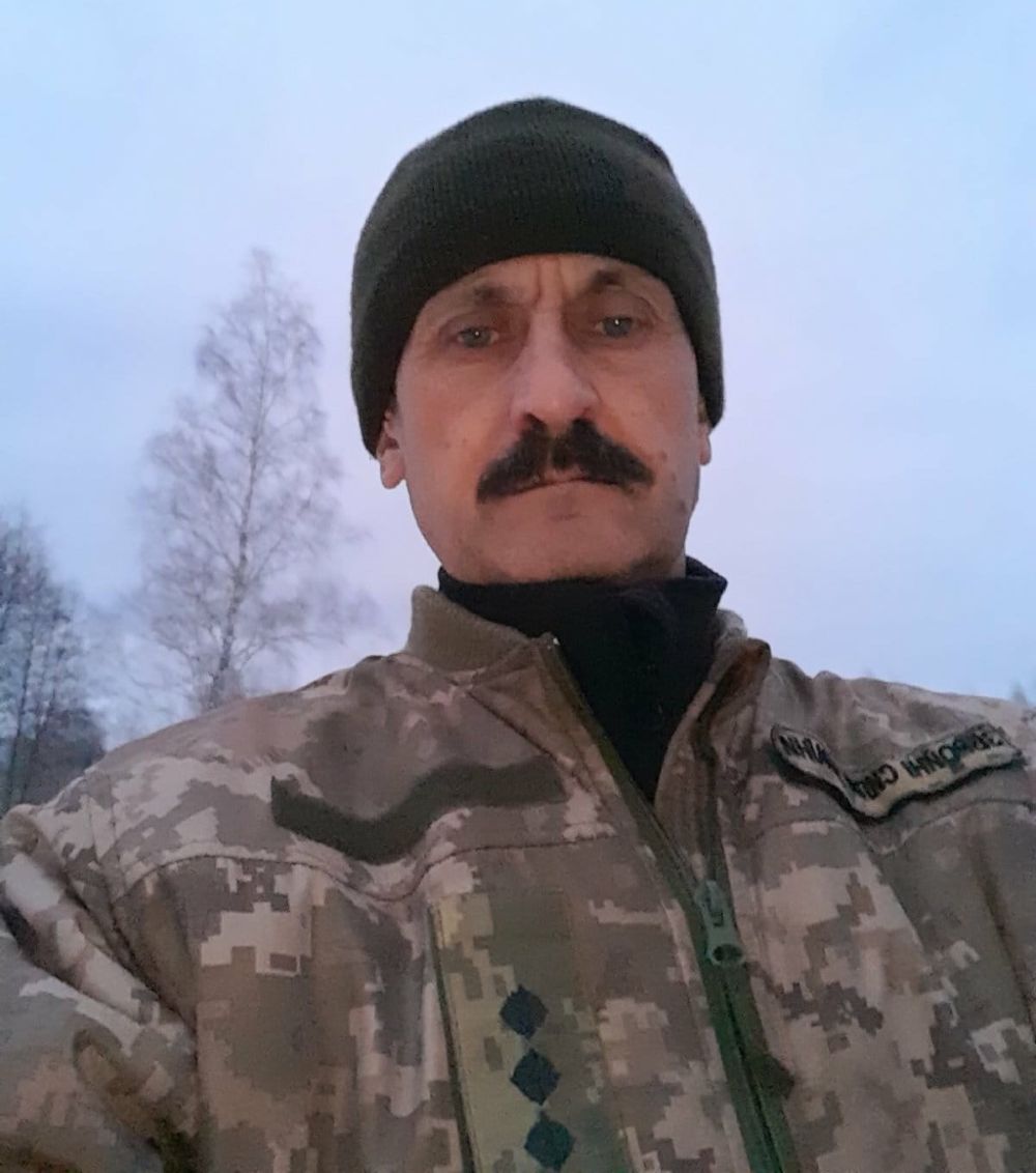 Новини Вінниці - фото з 32 роки у школі і майже 4 — на фронті: чому вчитель зі «Срібним хрестом» не повернеться навчати дітей?