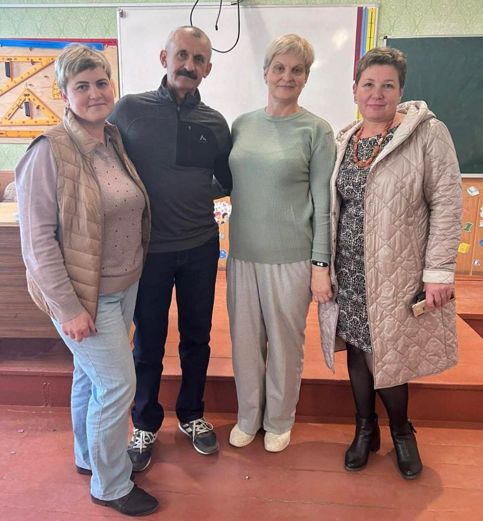 Новини Вінниці - фото з 32 роки у школі і майже 4 — на фронті: чому вчитель зі «Срібним хрестом» не повернеться навчати дітей?