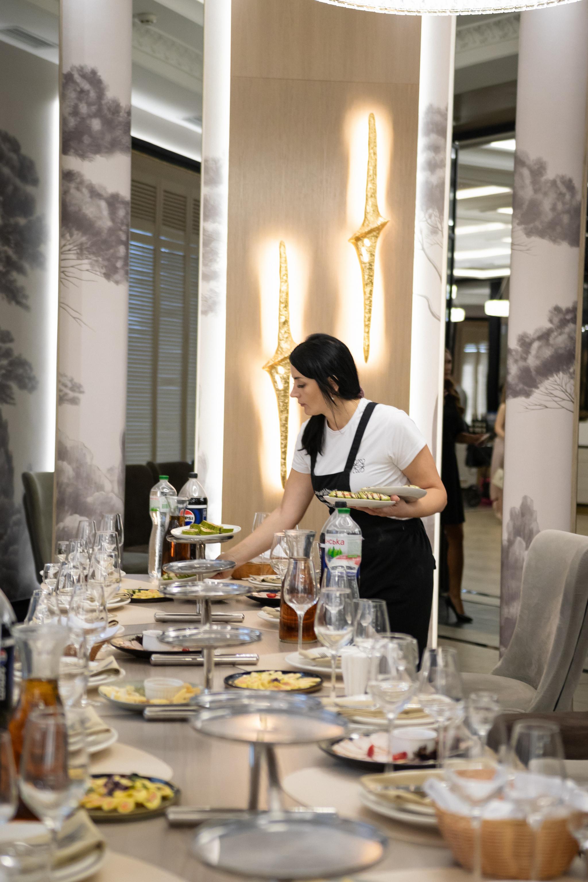 Новини Вінниці - фото з Бренди, що світять навіть у темні часи: «Global Solar», «Шахерезада» та «Олімп» — символи стійкості Вінниці