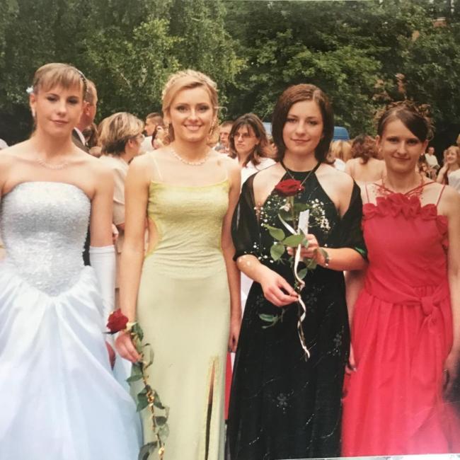 Новини Вінниці - фото з Віктор Бронюк поділився світлиною до Дня студента. Архівні фото українських зірок