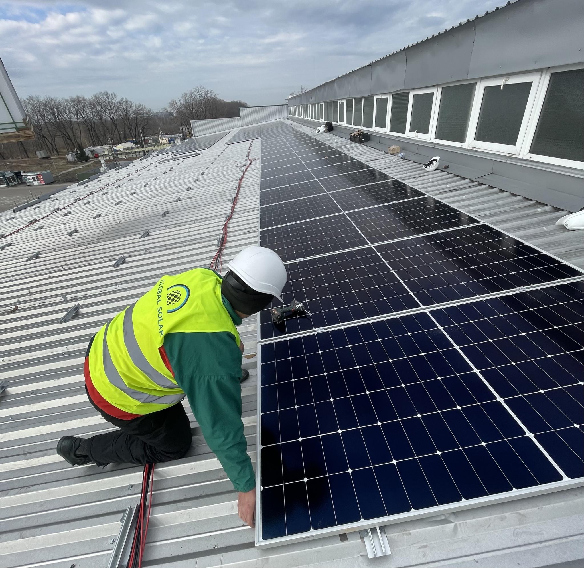 Новини Вінниці - фото з Бренди, що світять навіть у темні часи: «Global Solar», «Шахерезада» та «Олімп» — символи стійкості Вінниці