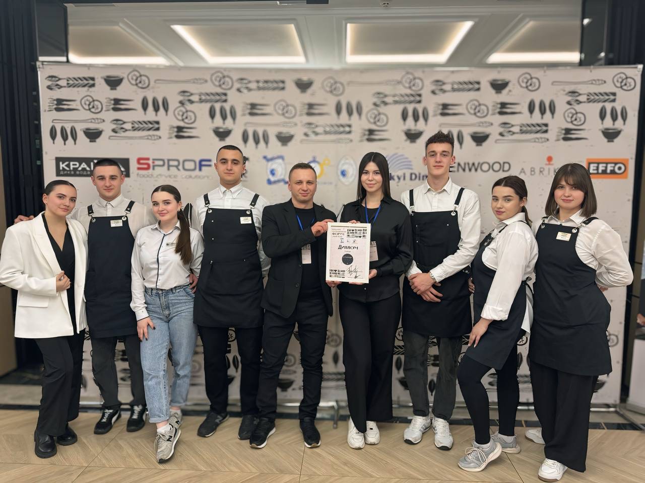 Новини Вінниці - фото з Бренди, що світять навіть у темні часи: «Global Solar», «Шахерезада» та «Олімп» — символи стійкості Вінниці