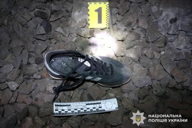 Новини Вінниці - фото з У Вінниці вантажний потяг переїхав чоловіка. Поліція просить допомоги у встановленні особи