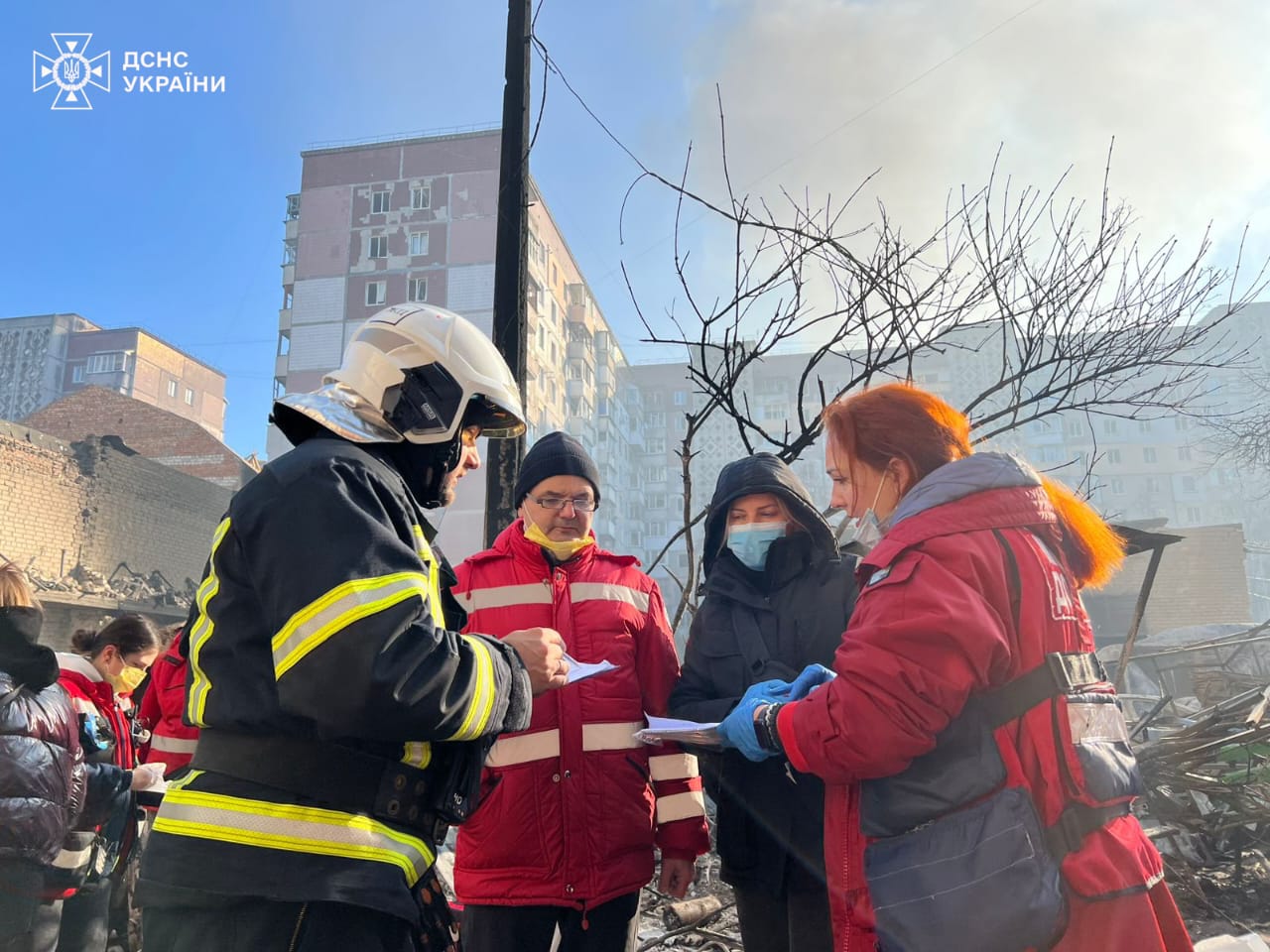 Новини Тернополя - фото з 25 загиблих. З них троє — діти: з-під завалів у Тернополі деблоковують тіла людей