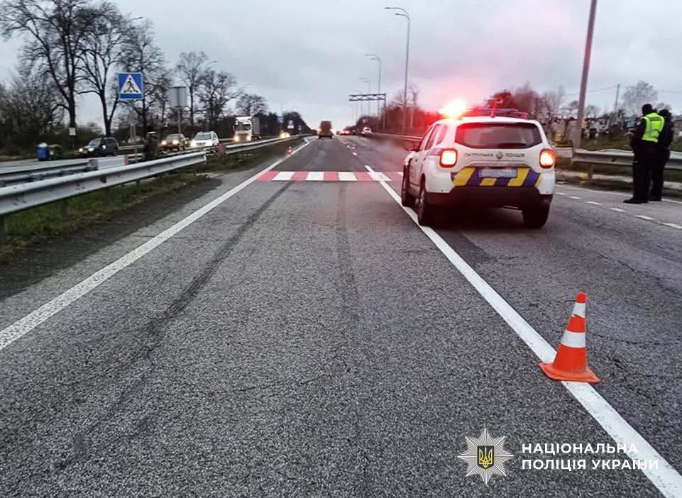 Новини Житомира - фото з На Звягельщині рівнянин на Audi на пішохідному переході на смерть збив місцеву жительку